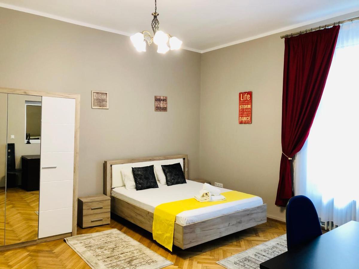 Ultra-Central Apartment Just In Union Squere Temeşvar Dış mekan fotoğraf