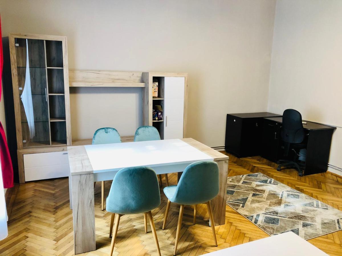 Ultra-Central Apartment Just In Union Squere Temeşvar Dış mekan fotoğraf
